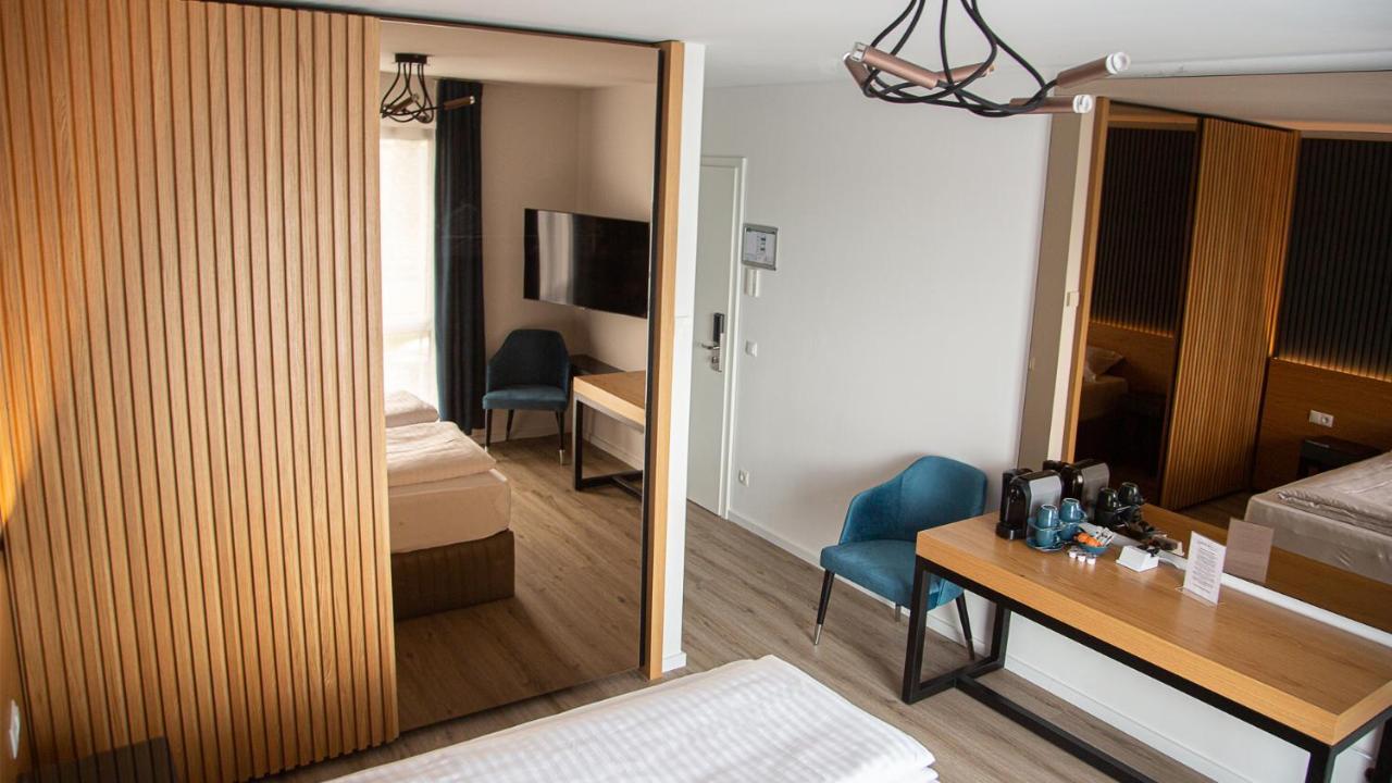Rheinapart Hotel Und Boardinghouse Bornheim  Eksteriør billede